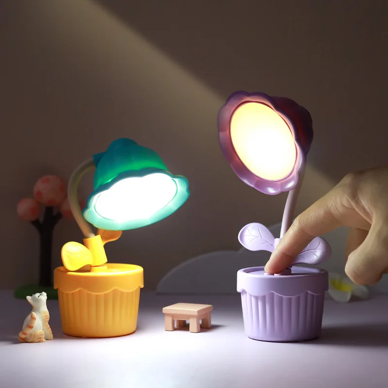 CUTE FLOWER SHAPE NIGHT LIGHT LED TABLE LAMP – USB CHARGING DESKTOP LIGHT